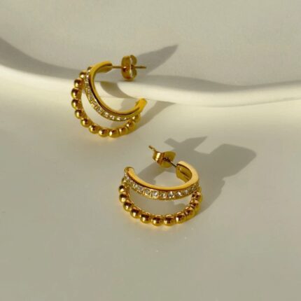 Hoop Earrings Pearl and Crystal